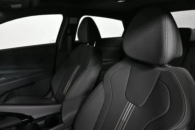 New 2026 Abyss Black Hyundai SEL Sport Premium image 17