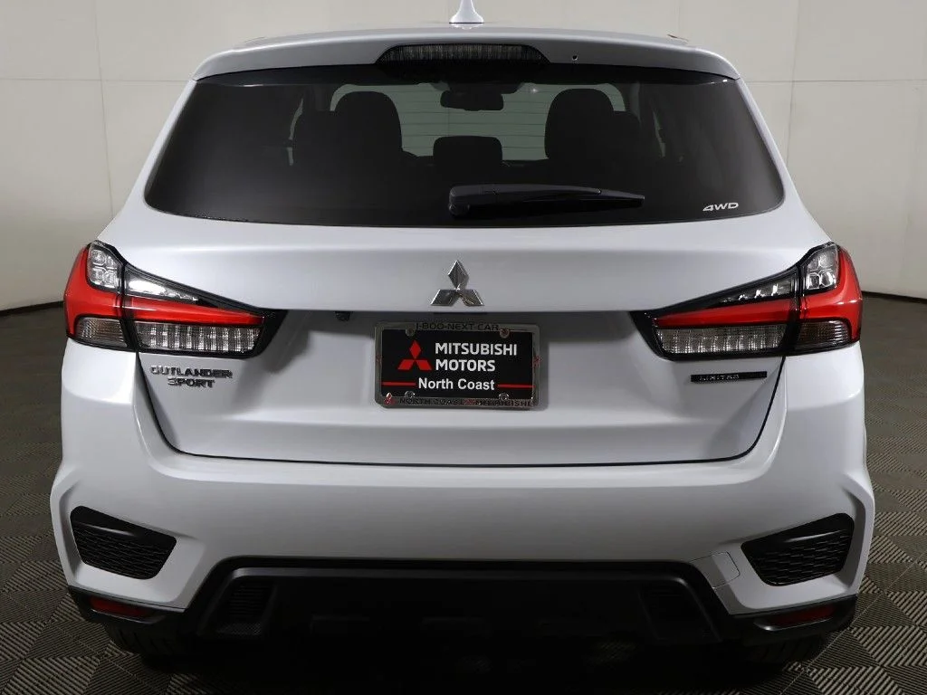 New 2026 White Mitsubishi 2.0 LE image 10