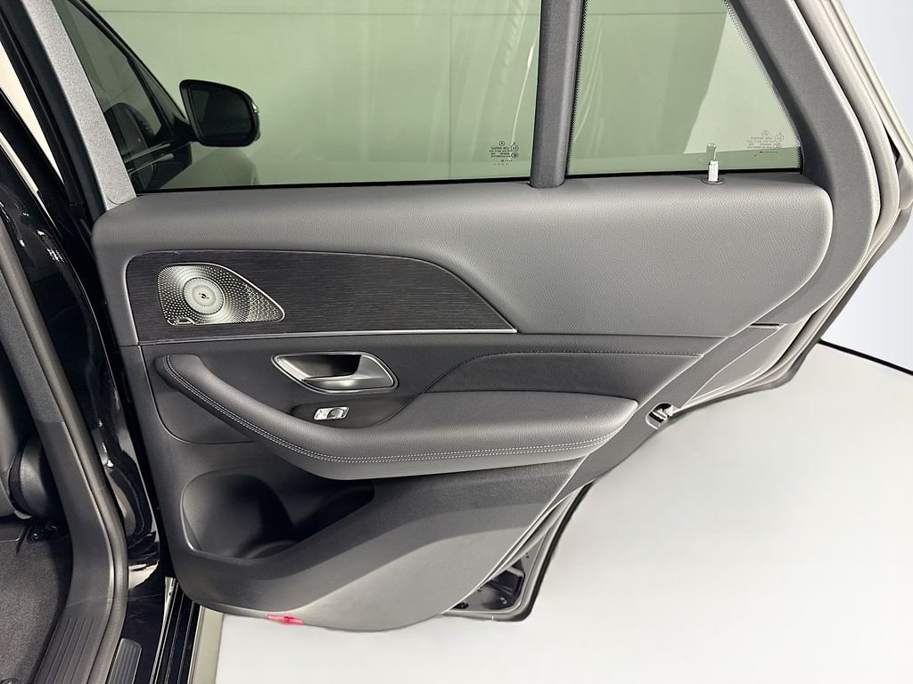 New 2026 Obsidian Black Mercedes-Benz GLE 450 Coupe image 28