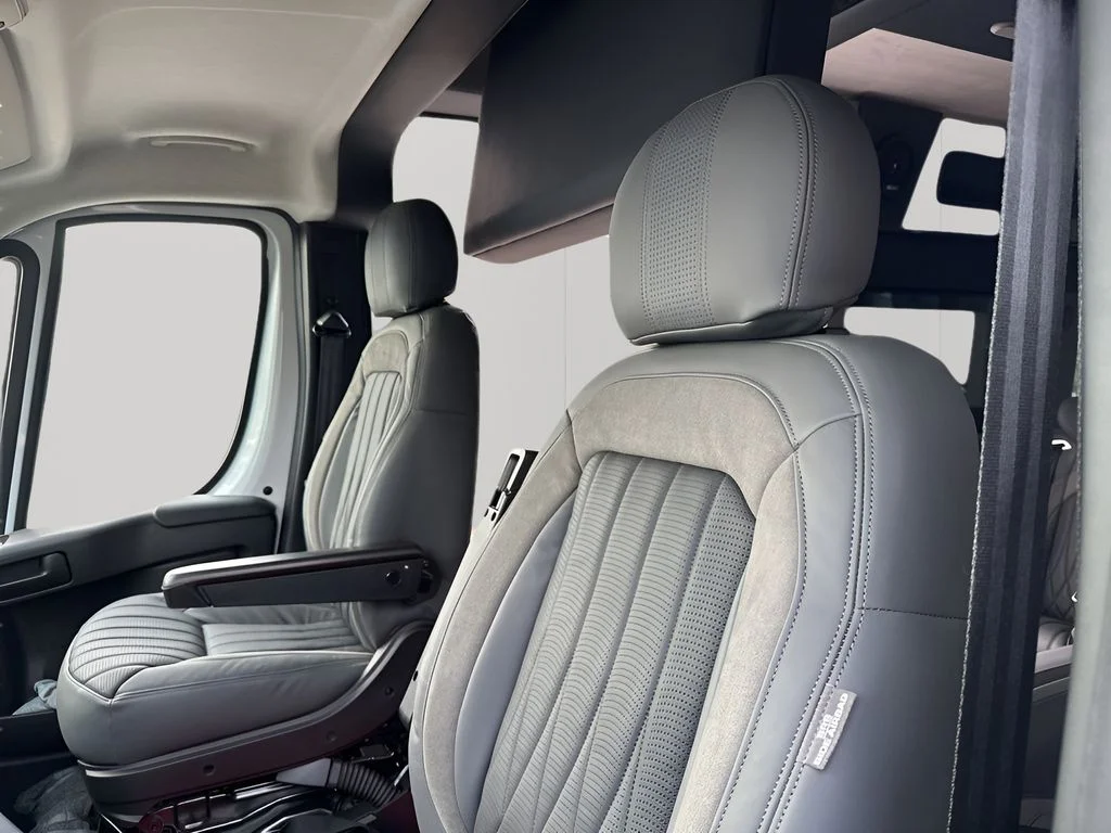 2025 RAM ProMaster Window Van Base - Photo 31