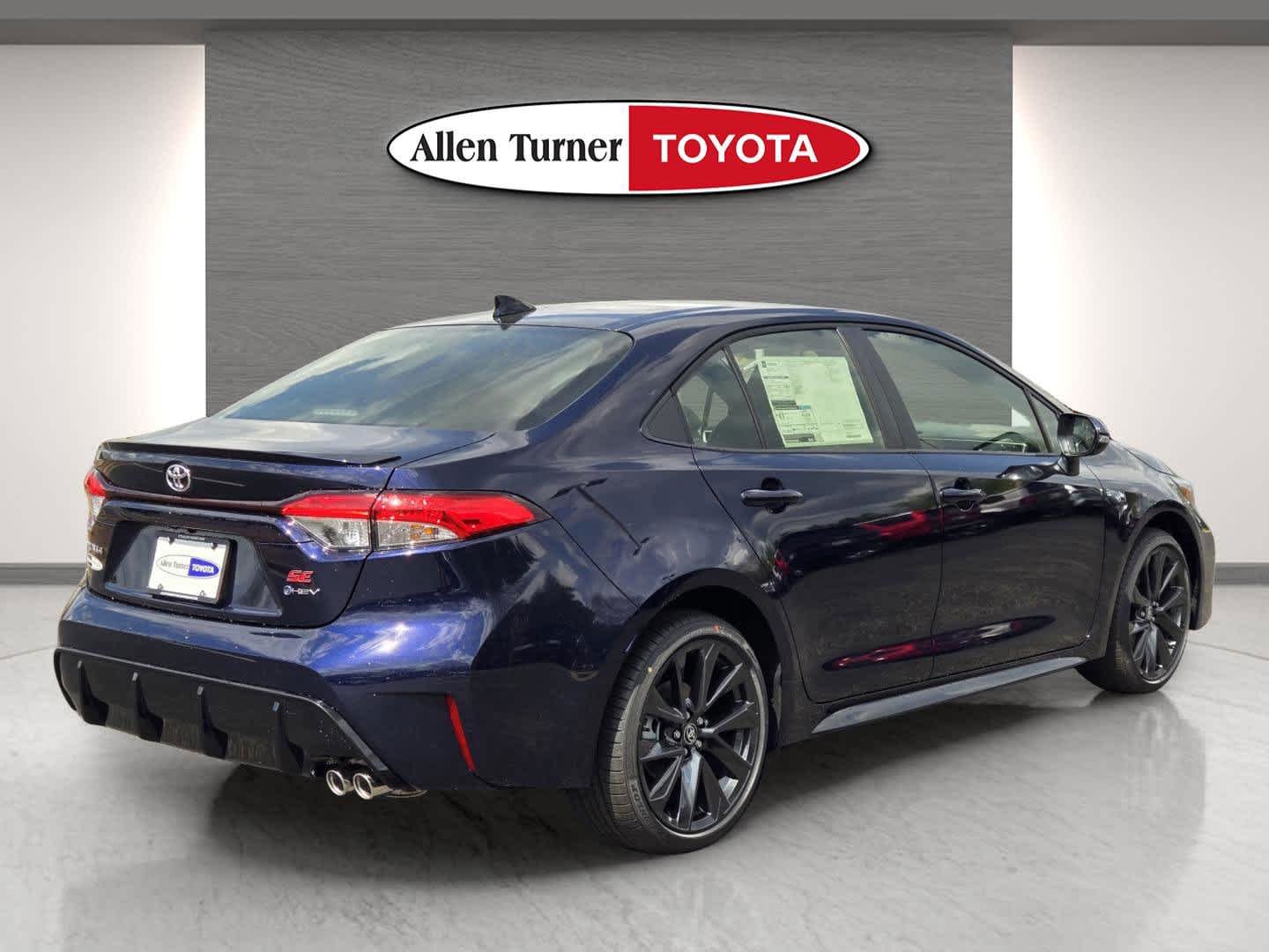 New 2026 Blueprint Toyota Hybrid SE image 7