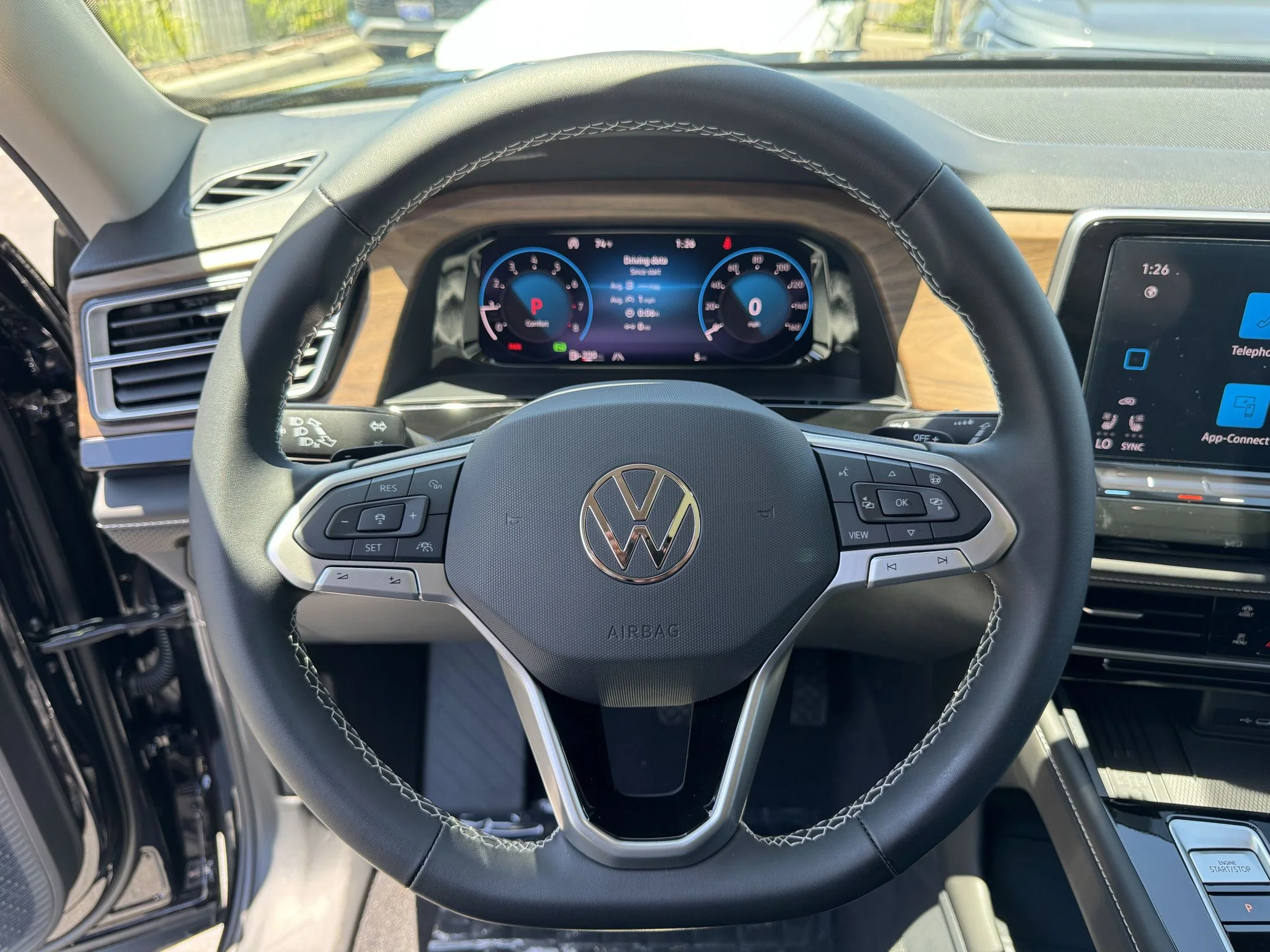 New 2026 Deep Black Pearl Volkswagen 2.0T SE w/Technology image 16
