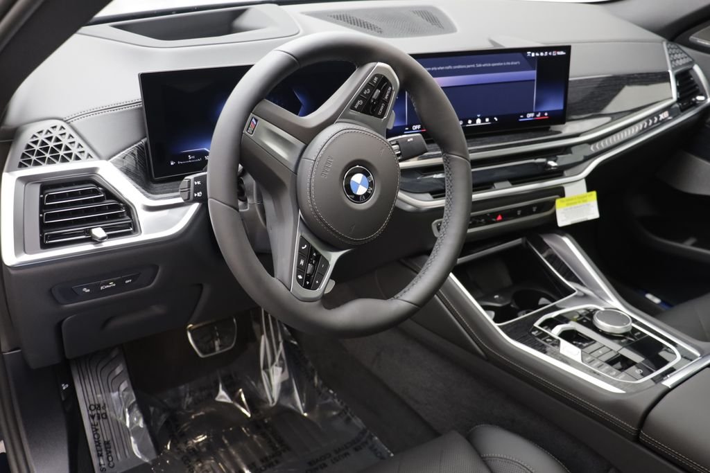 New 2027 Carbon Black Metallic BMW xDrive40i image 7