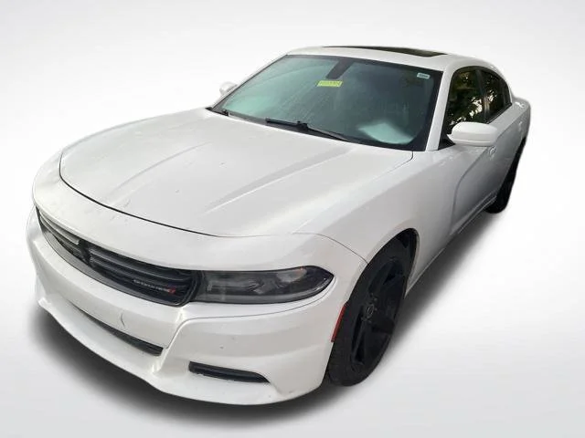Used 2020 White Dodge SXT image 5