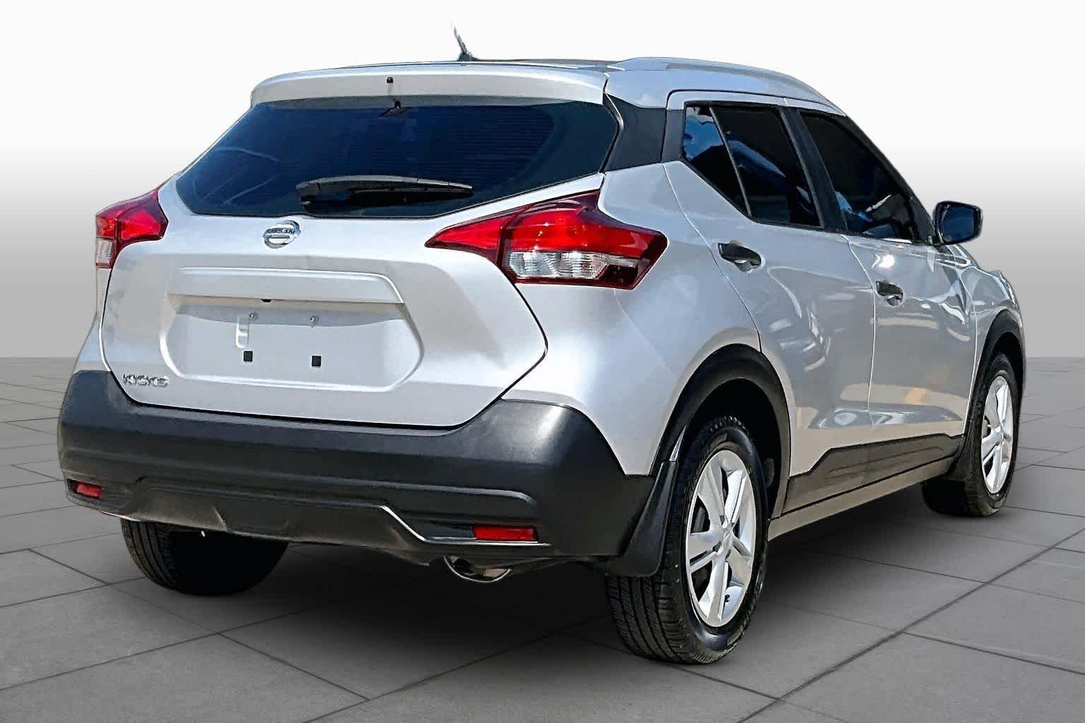 Used 2019 Brilliant Silver Metallic Nissan S image 12
