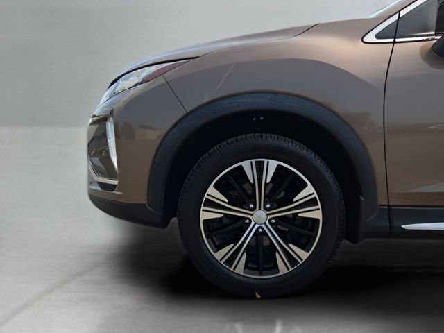 Used 2018  Mitsubishi SEL image 33