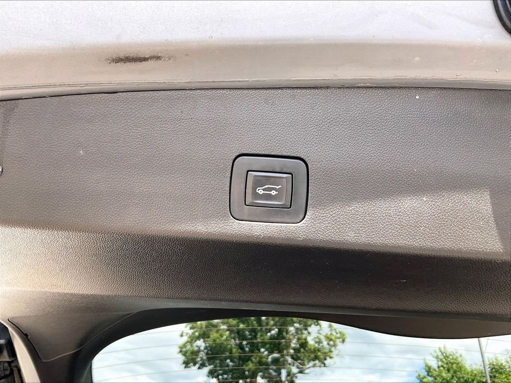 Used 2020 Satin Steel Metallic Buick Preferred image 35