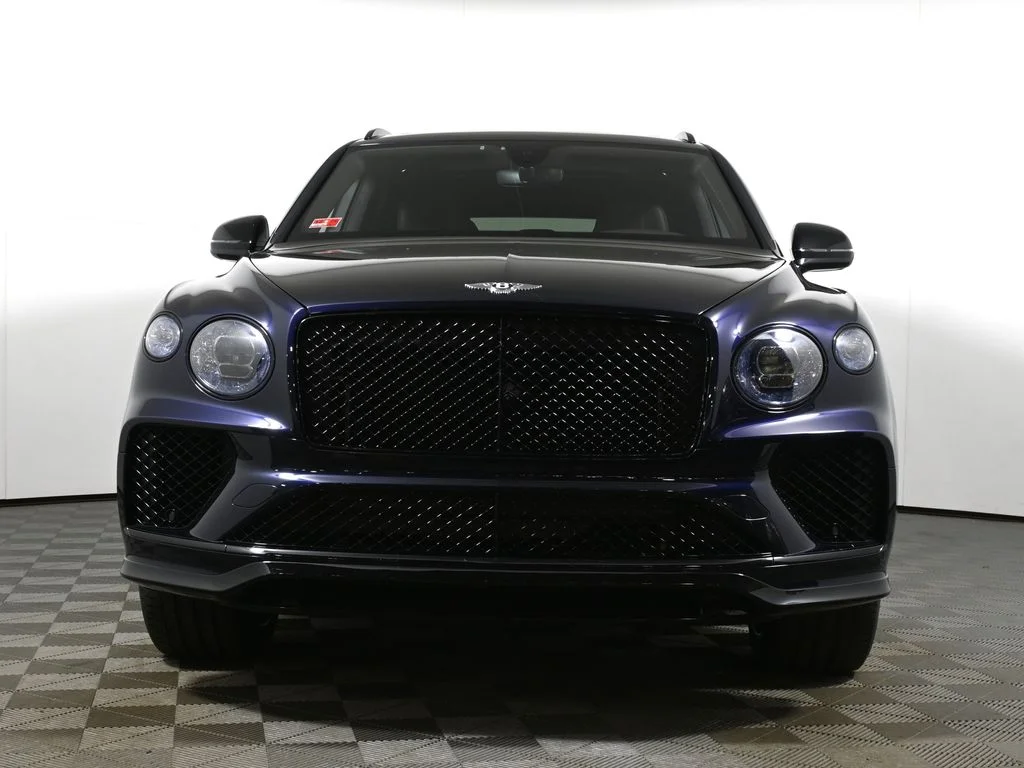 Used 2022 Blue Bentley S image 10