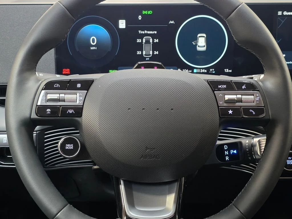 New 2026 Abyss Black Hyundai SEL image 16