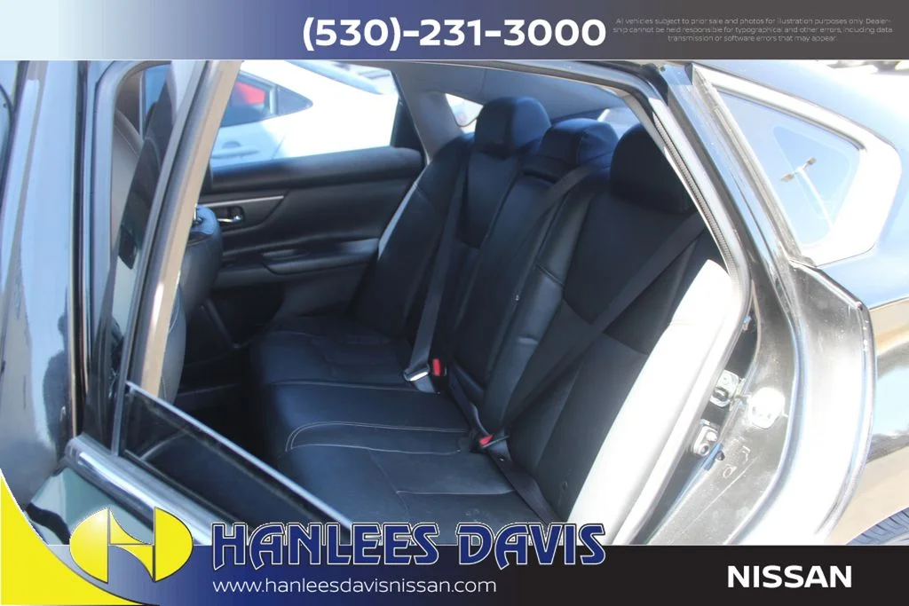 Used 2018 Black Nissan 2.5 SL image 14