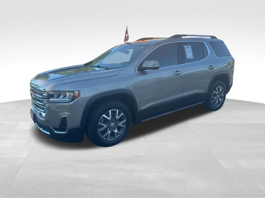 Used 2023 Gray GMC SLE image 4