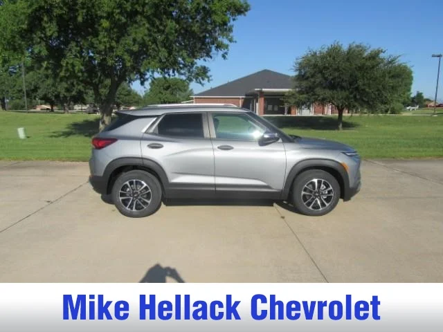 New 2026 Sterling Gray Metallic Chevrolet LT image 8