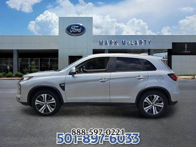 Used 2024 Silver Mitsubishi  image 2
