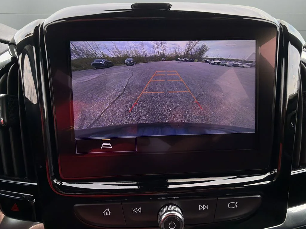 2023 Chevrolet Traverse 1LT - Photo 24
