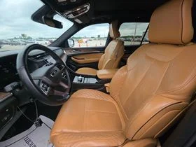 Used 2022 Diamond Black Jeep Summit 4xe image 4