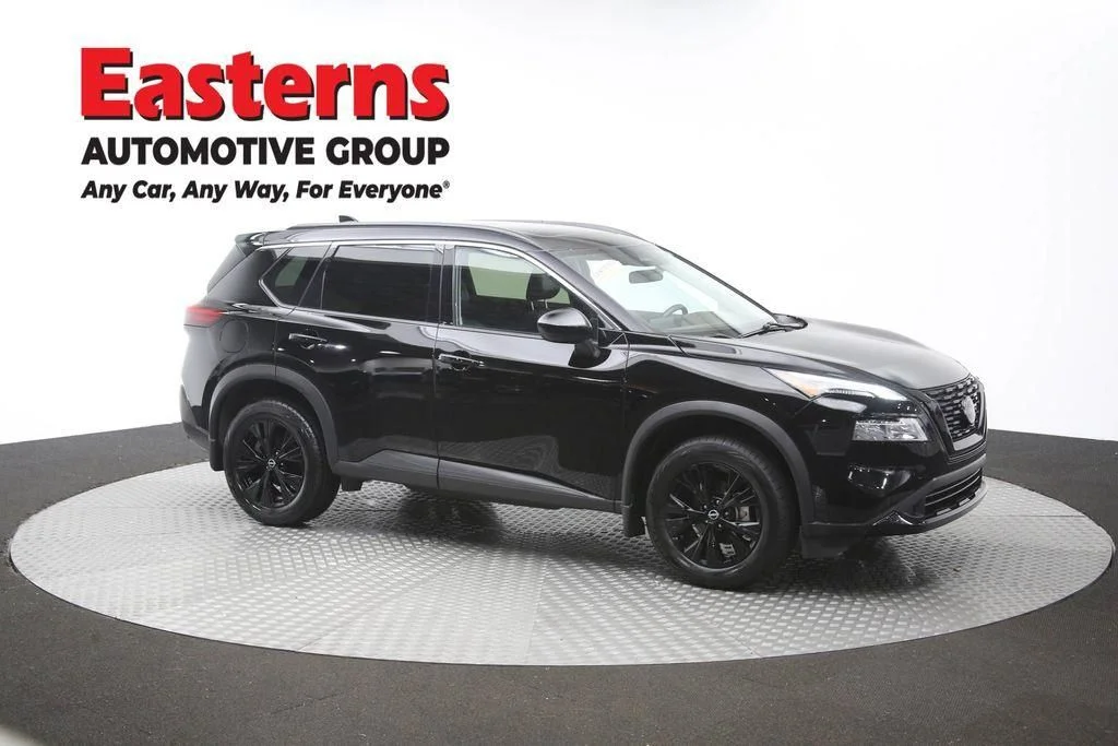 Used 2023 Black Nissan SV image 51
