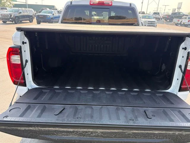 Used 2024 White GMC AT4 image 8