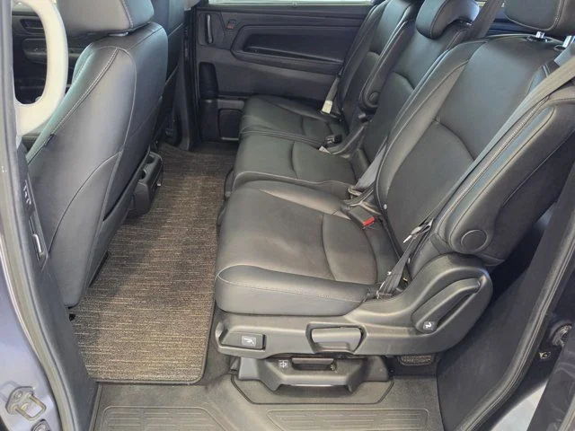 Certified Used 2024 Modern Steel Metallic Honda EX-L image 18