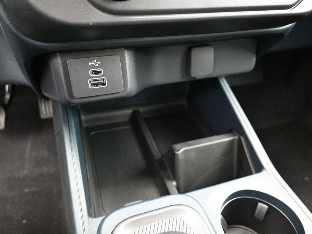 New 2026 Oxford White Ford XL image 15