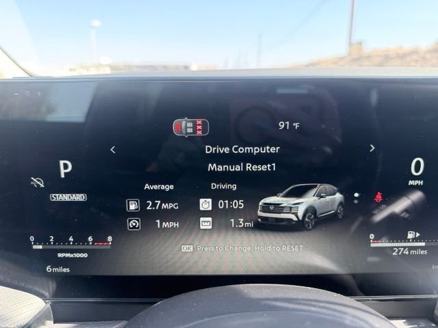 New 2026 Aspen White TriCoat / Super Black Two-tone Nissan SR image 12