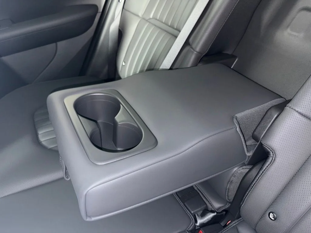 New 2027 Snow White Pearl Kia SX X -Line image 13
