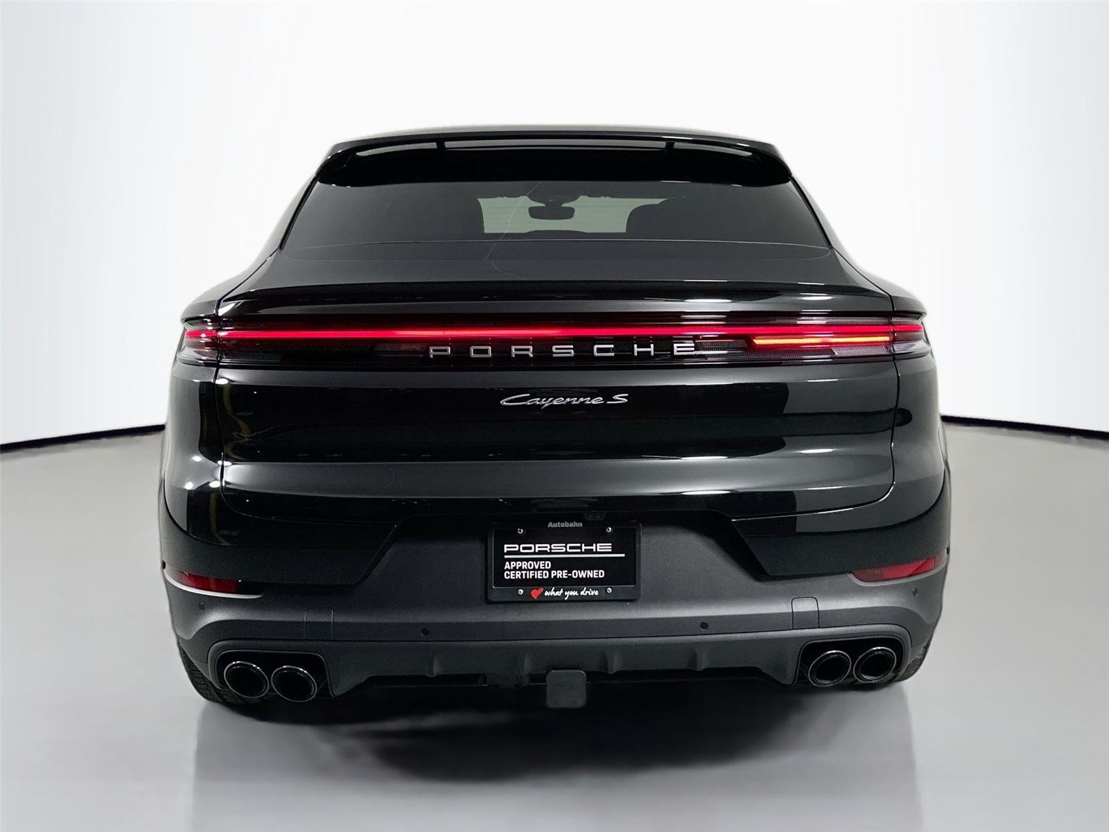 Certified Used 2025 Chromite Black Metallic Porsche S E-Hybrid Coupé image 6