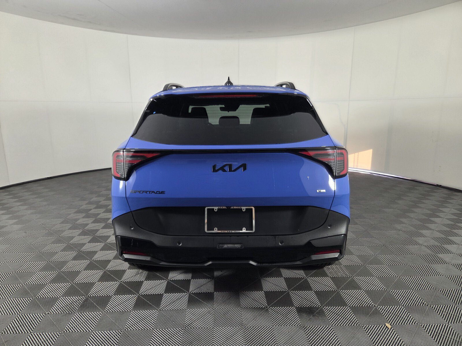 Used 2026 Blue Kia X-Line image 5
