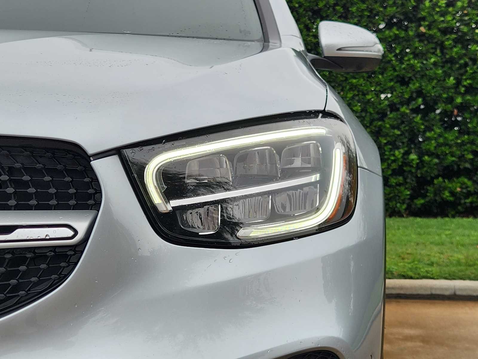 Certified Used 2021 Cirrus Silver Metallic Mercedes-Benz GLC 300 image 8
