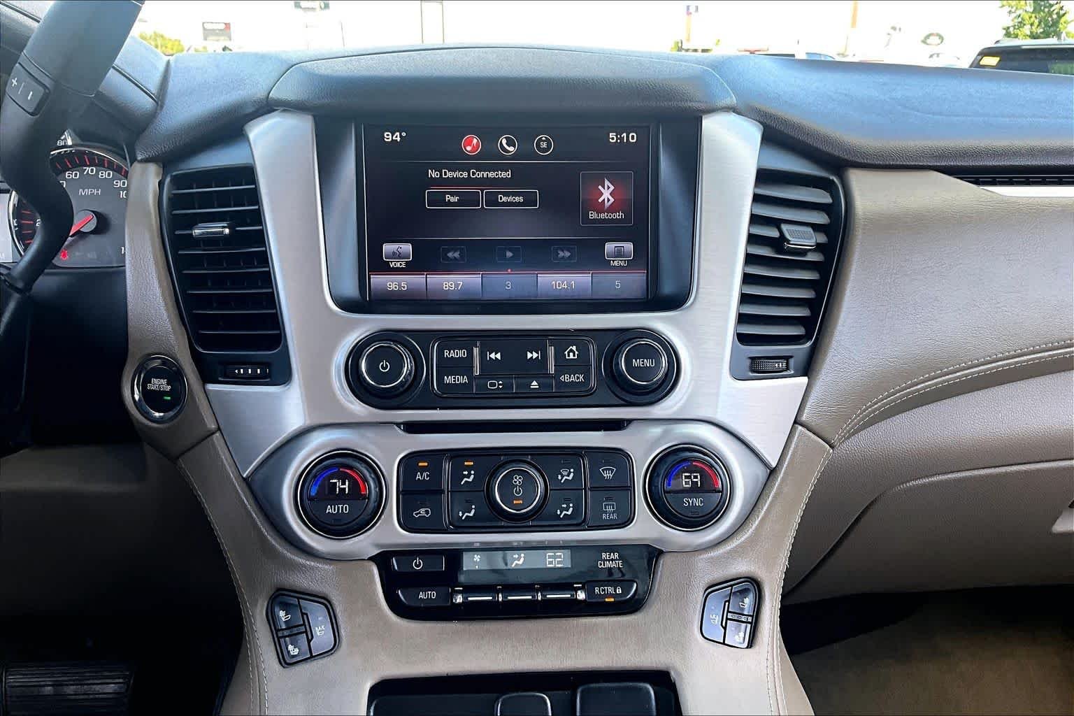 Used 2015 Iridium Metallic GMC SLT image 33