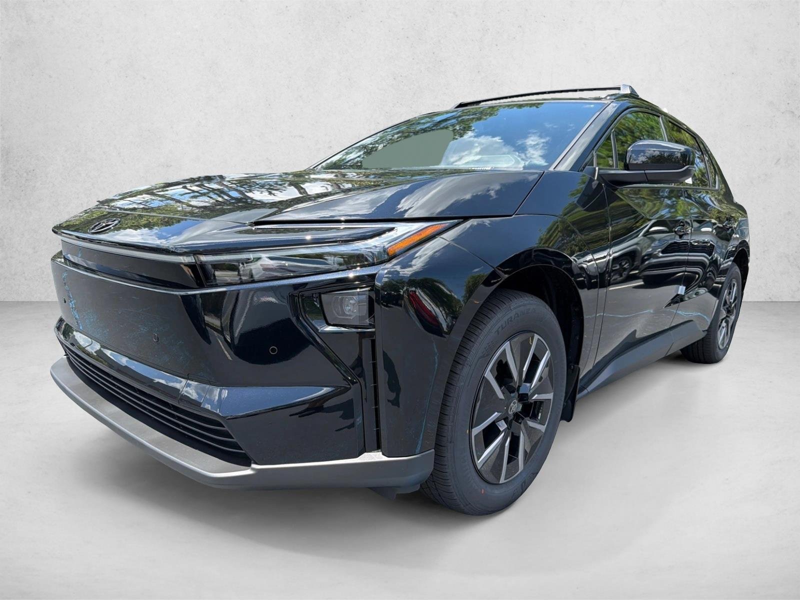 New 2026 Midnight Black Metallic Toyota XLE image 7
