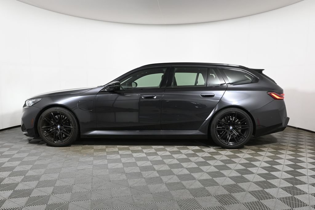 Used 2025 BMW M5 M5 Touring with VIN WBS83GV09SCU93392 for sale in Warwick, RI