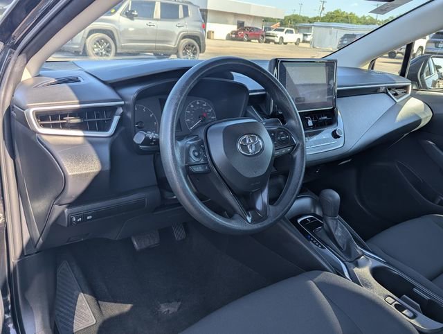 Used 2024  Toyota LE image 4