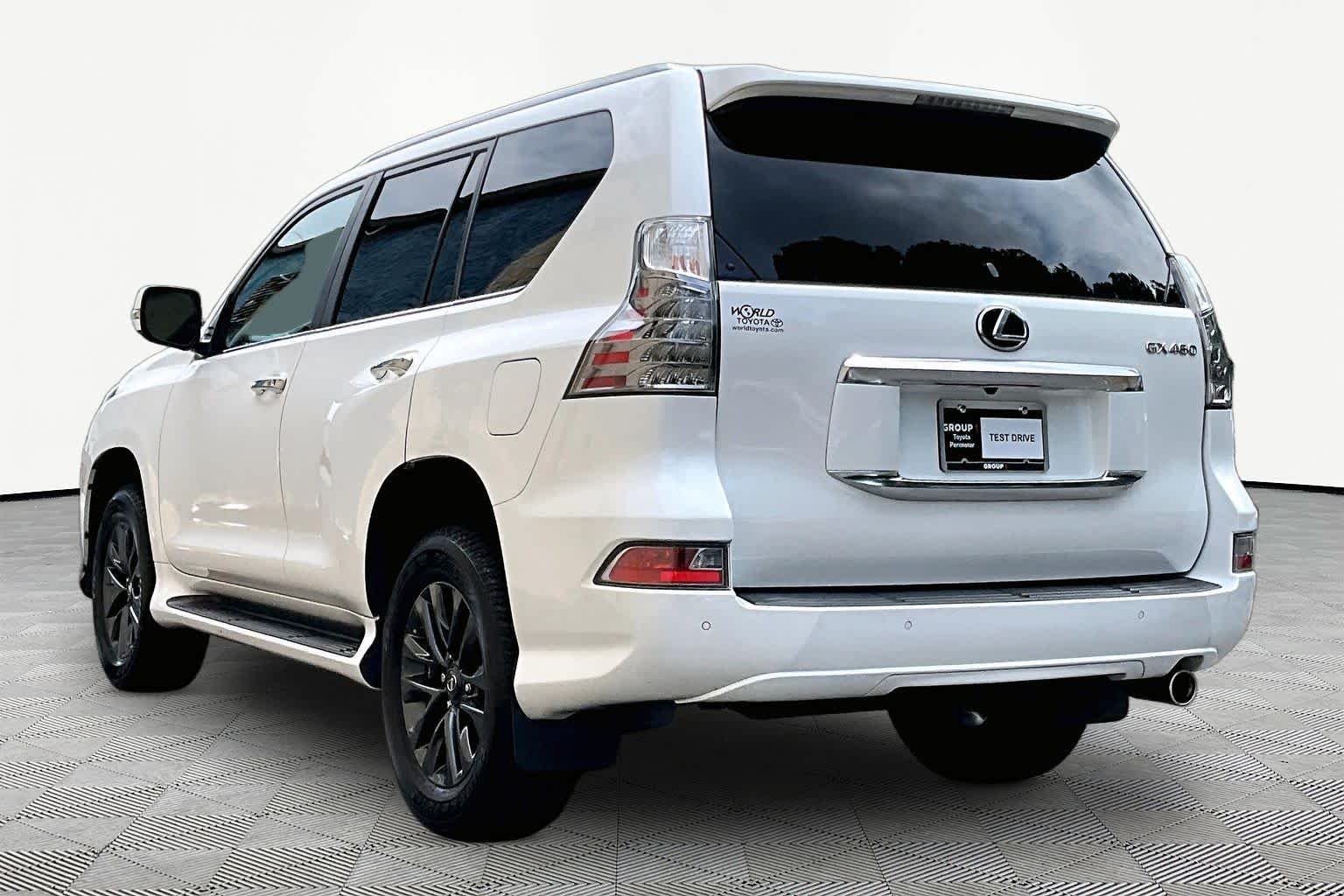Used 2021 Starfire Pearl Lexus Premium image 12