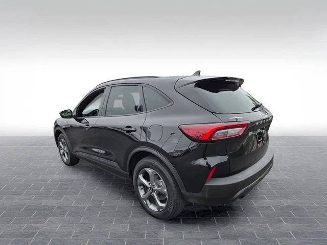 Used 2025 Black Ford ST-Line image 5