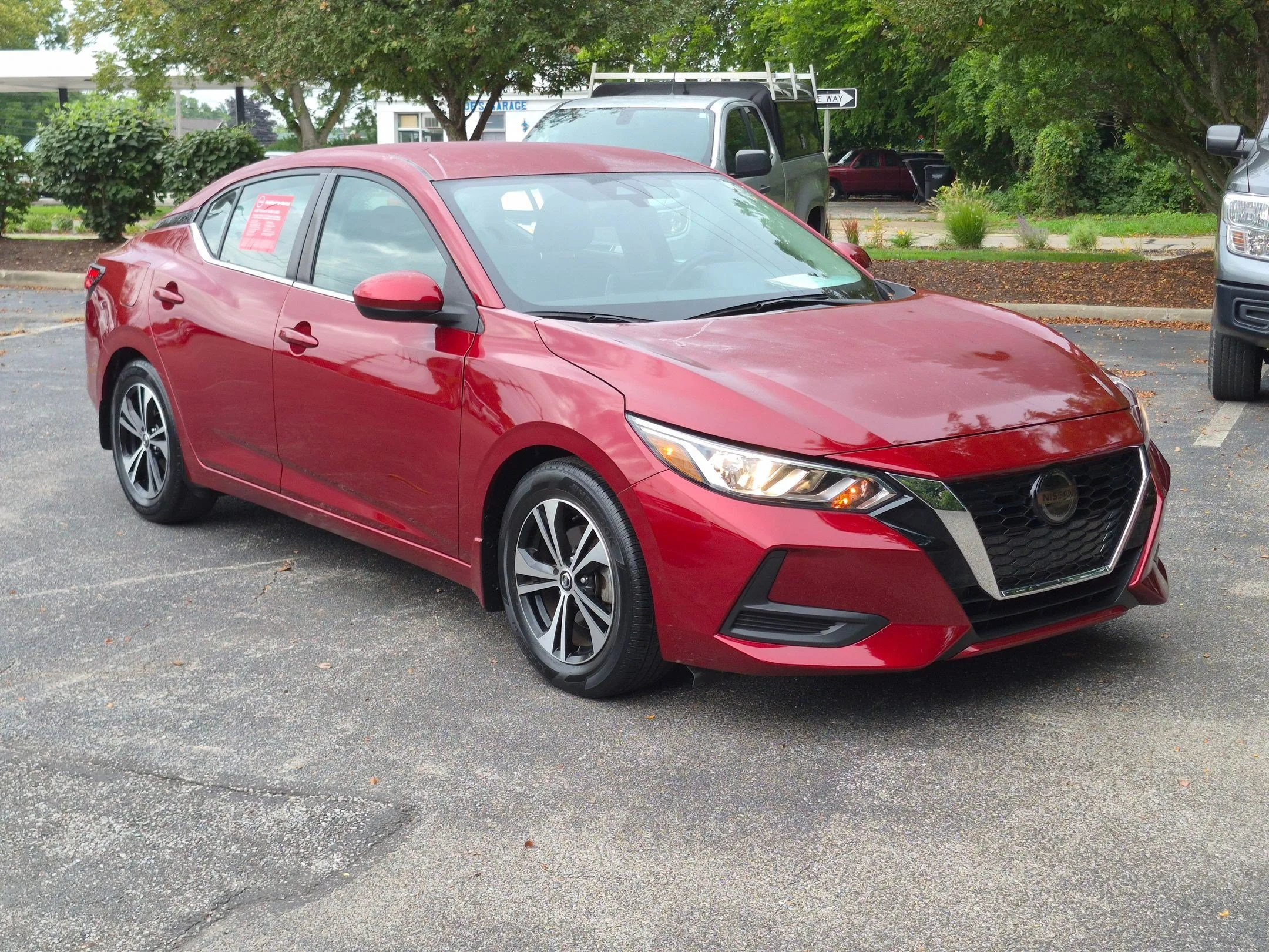 Certified Used 2023 Scarlet Nissan SV image 3