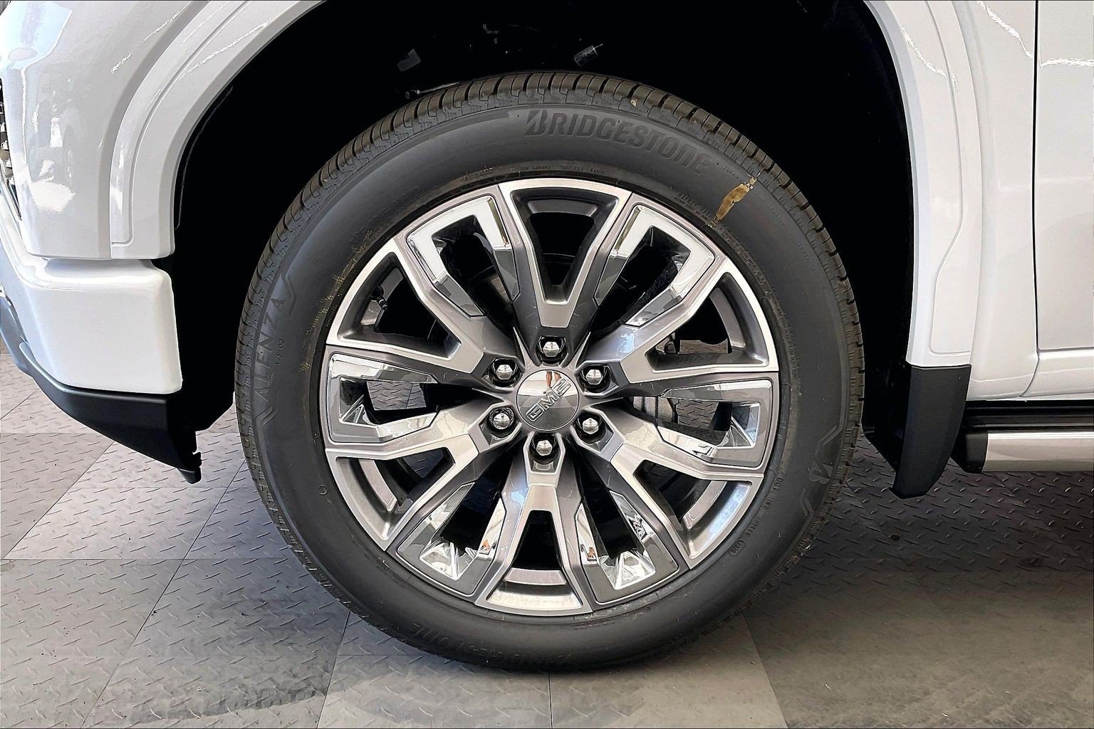 2026 GMC Sierra 1500 Denali - Photo 14