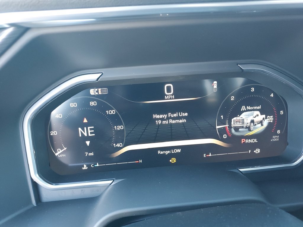 New 2026 Glacier White Tricoat GMC Denali Ultimate image 18
