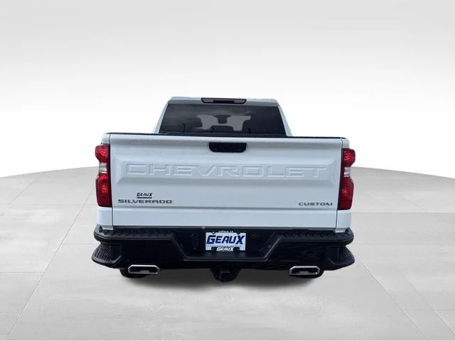 Used 2025 White Chevrolet Custom Trail Boss image 11