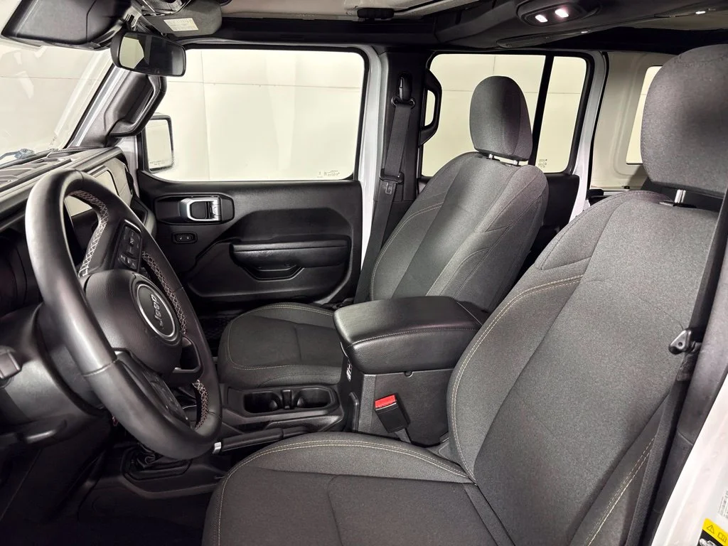 Used 2025 White Jeep Willys image 28