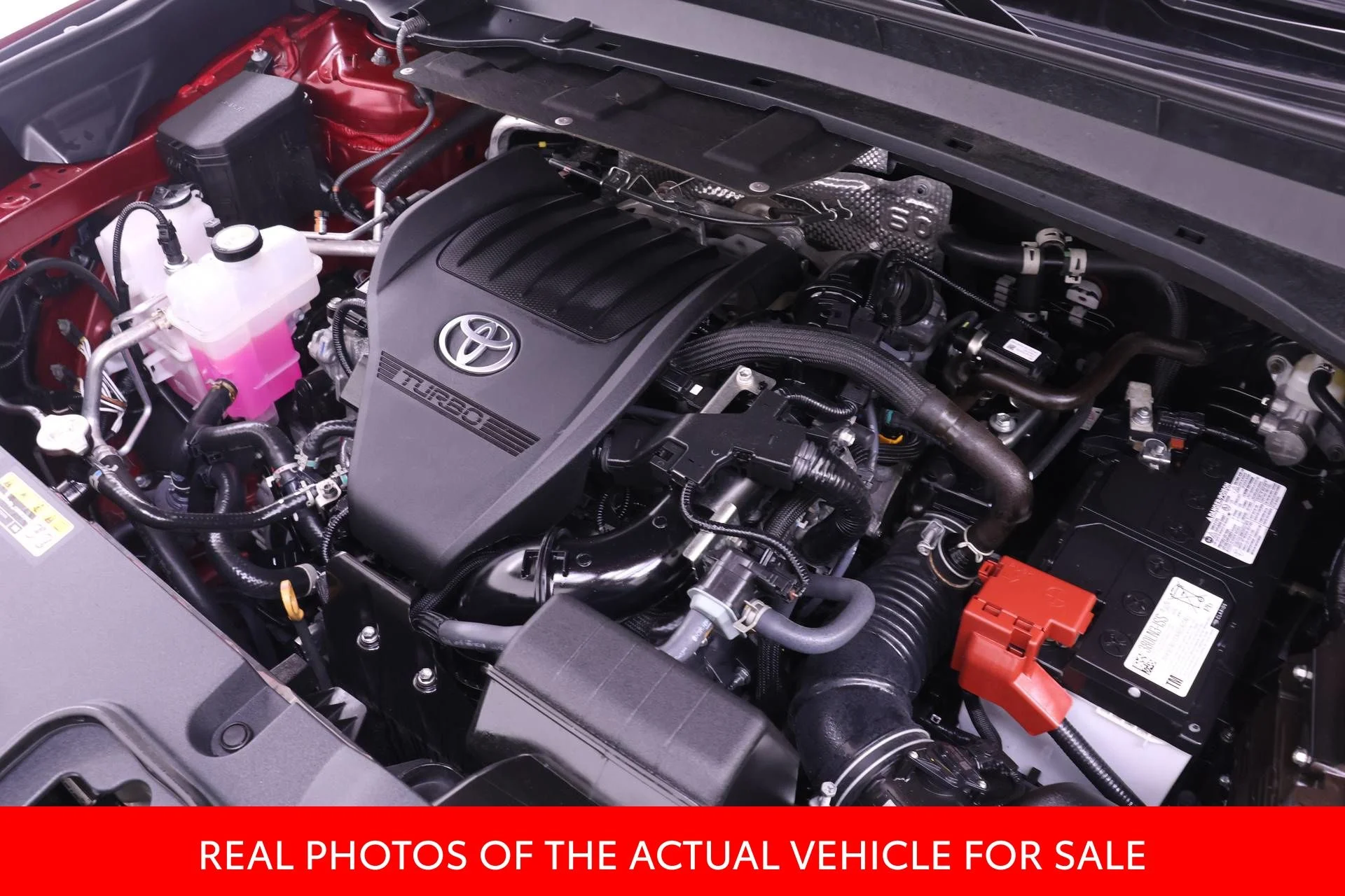 Used 2025 Red Toyota XLE image 17