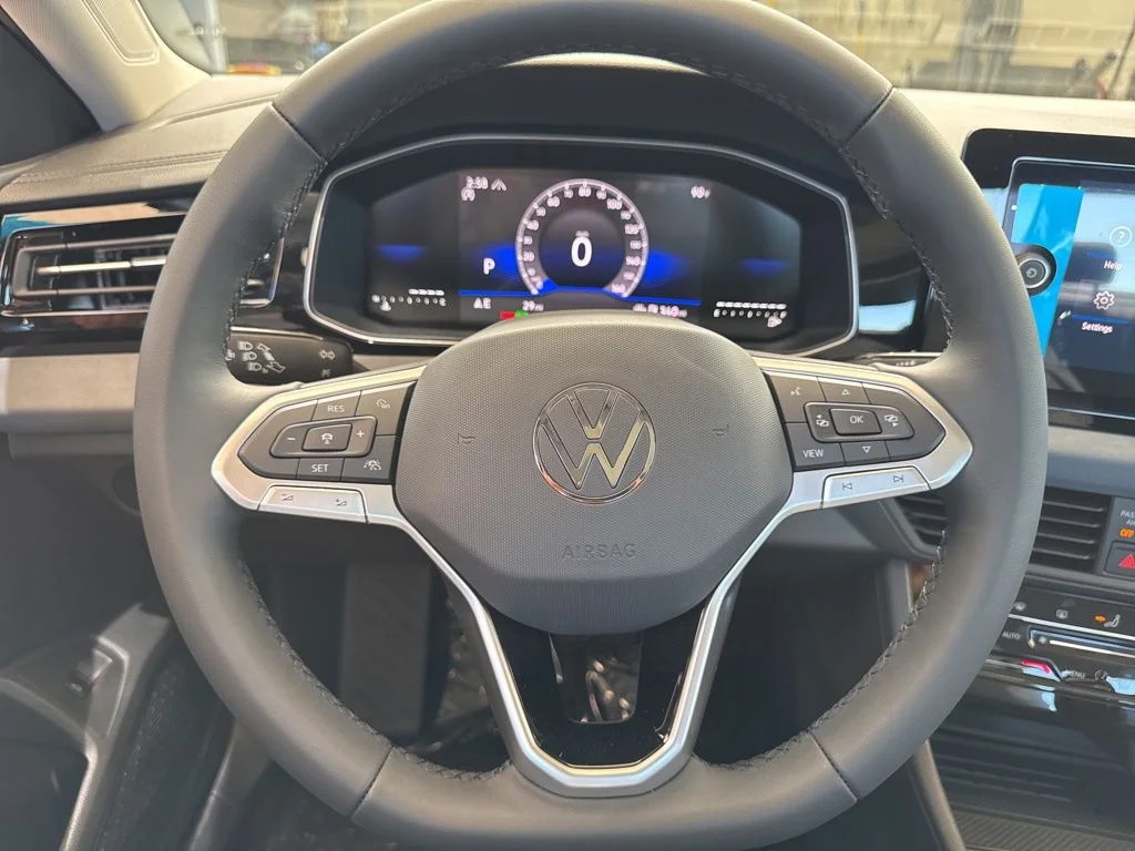 New 2026 Gray Volkswagen 1.5T SE image 40