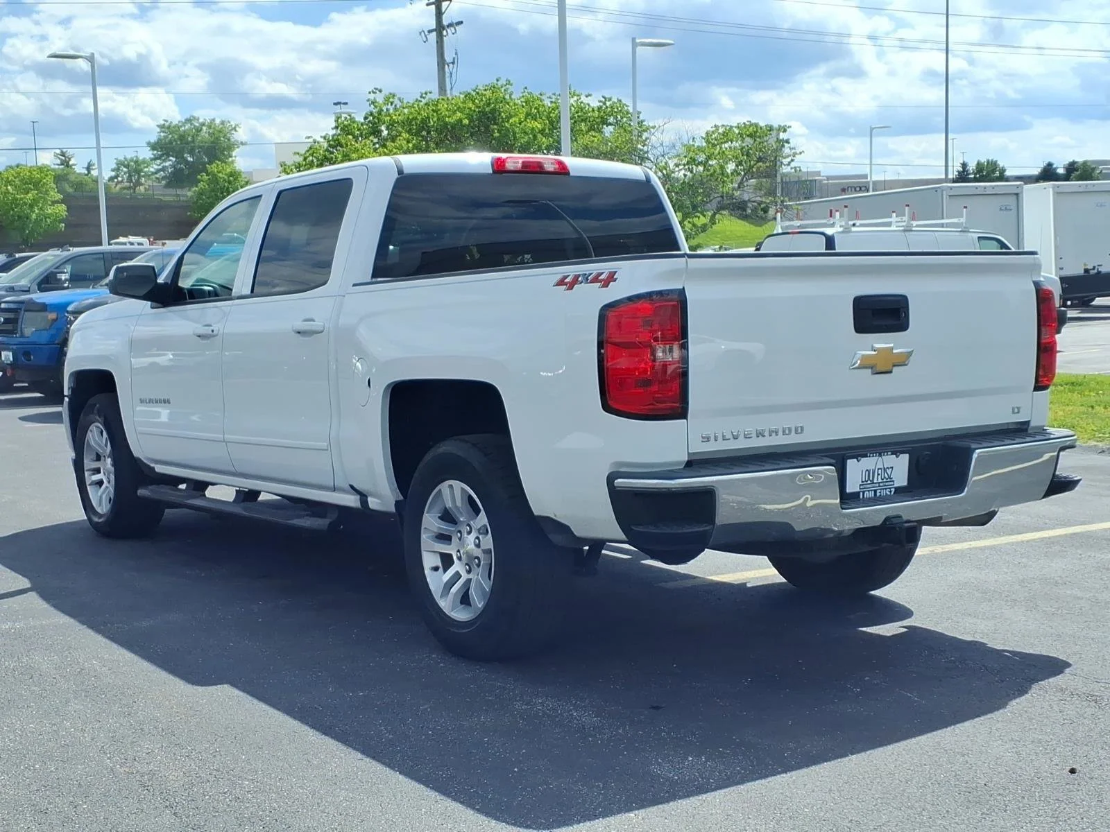 Used 2018 Summit White Chevrolet LT image 5