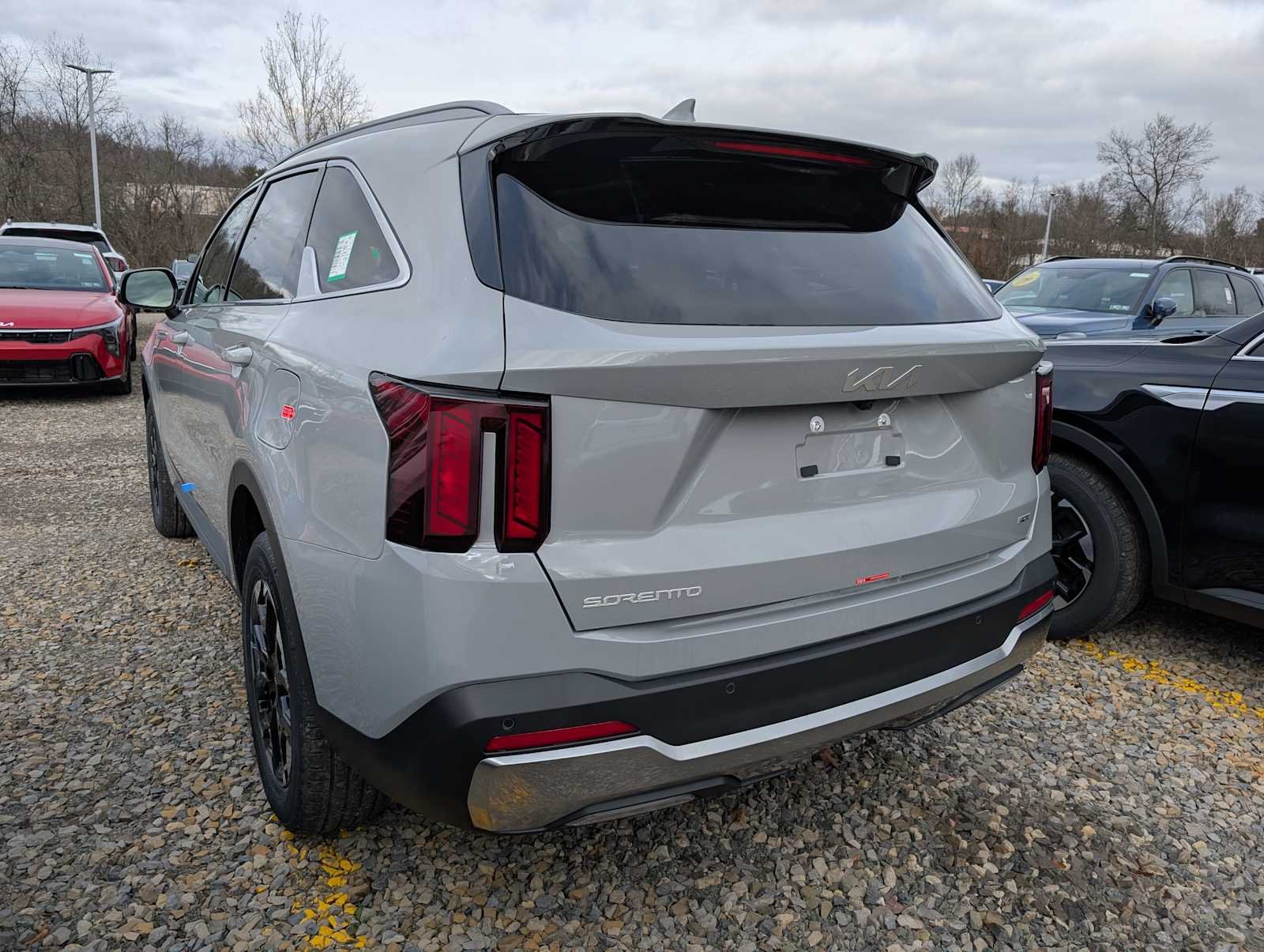 2026 Kia Sorento S - Photo 8