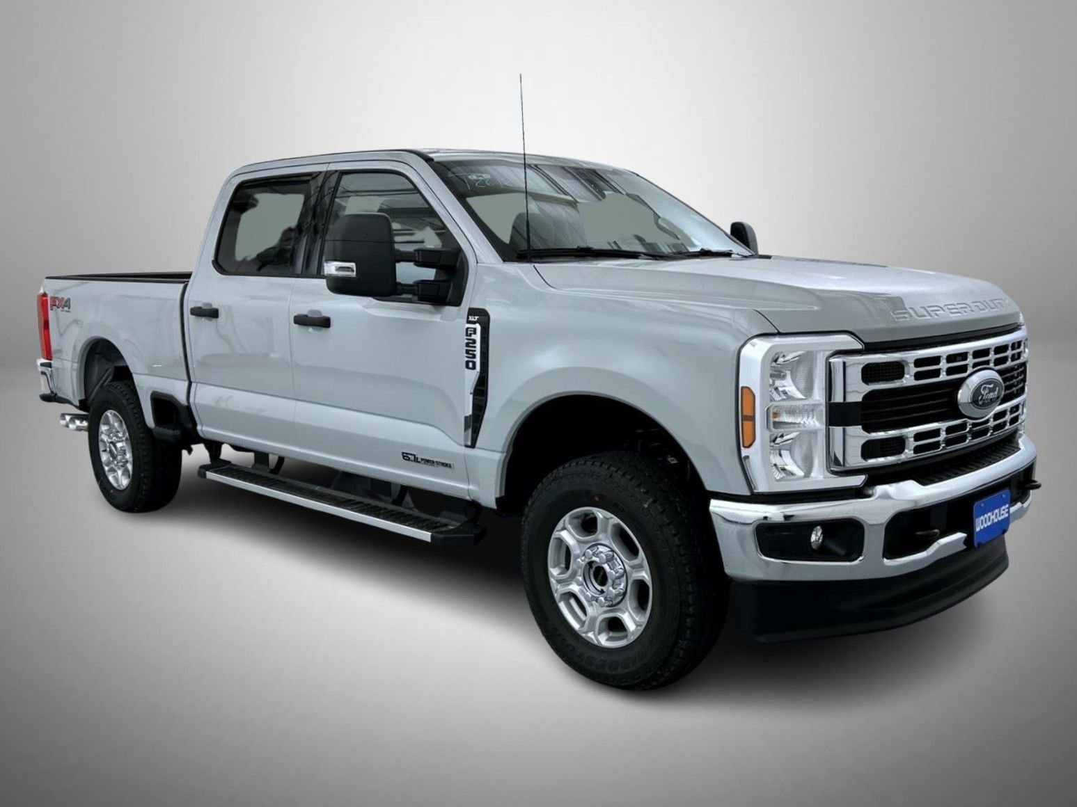 New 2026 Avalanche Ford XLT image 3