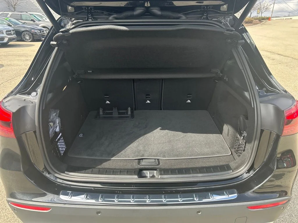 Used 2025 Black Mercedes-Benz GLA 250 image 21