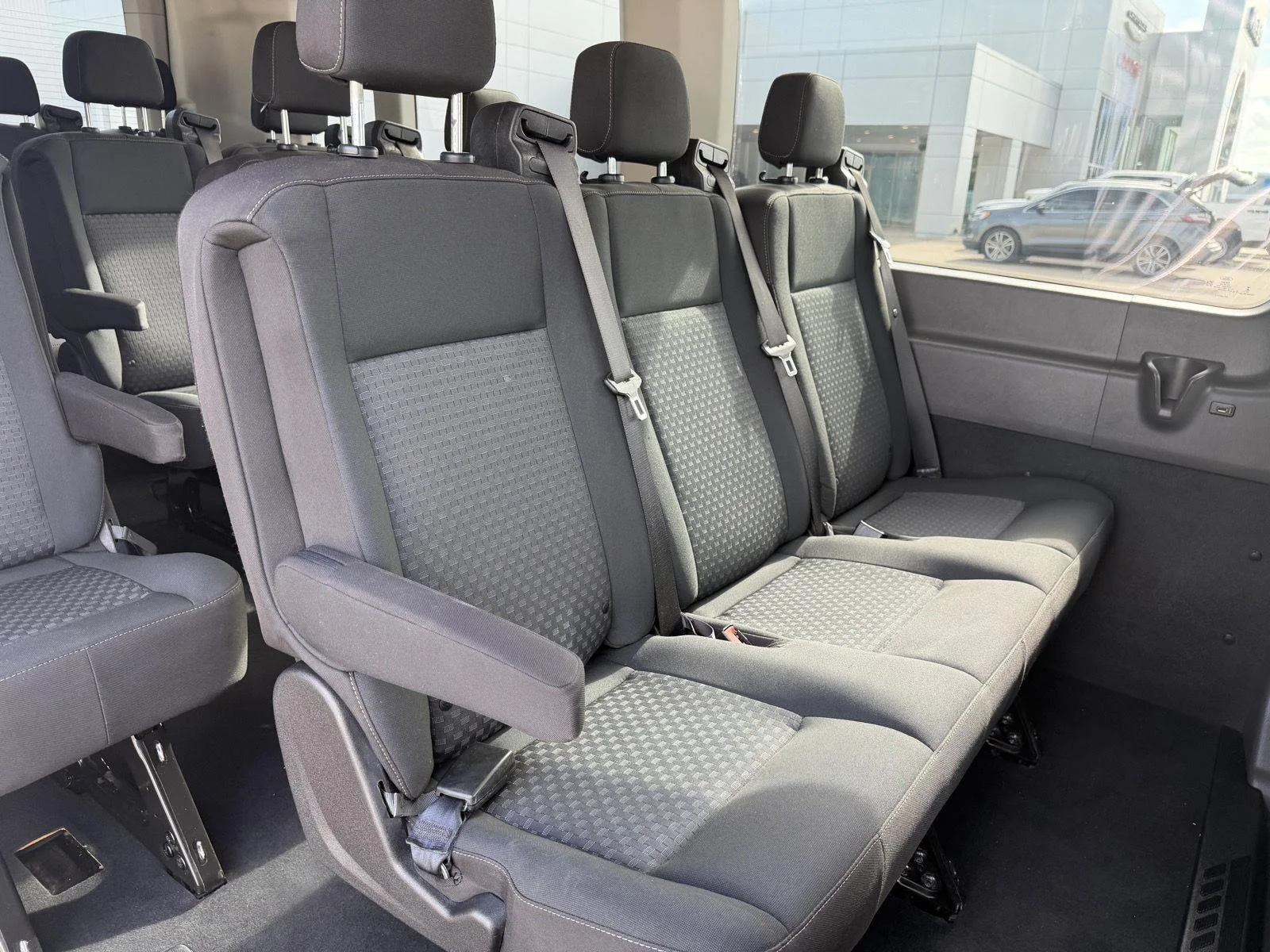 Used 2023 Oxford White Ford 350 XLT image 19