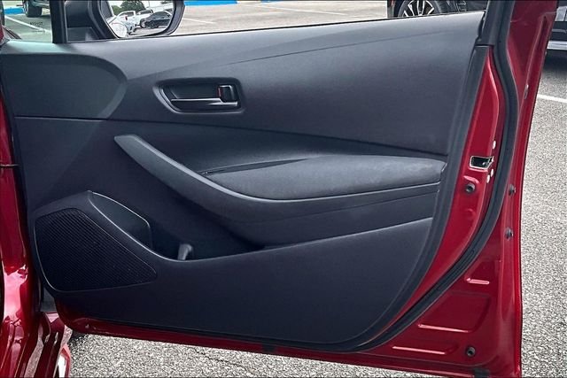 Used 2022 Red Toyota LE image 28
