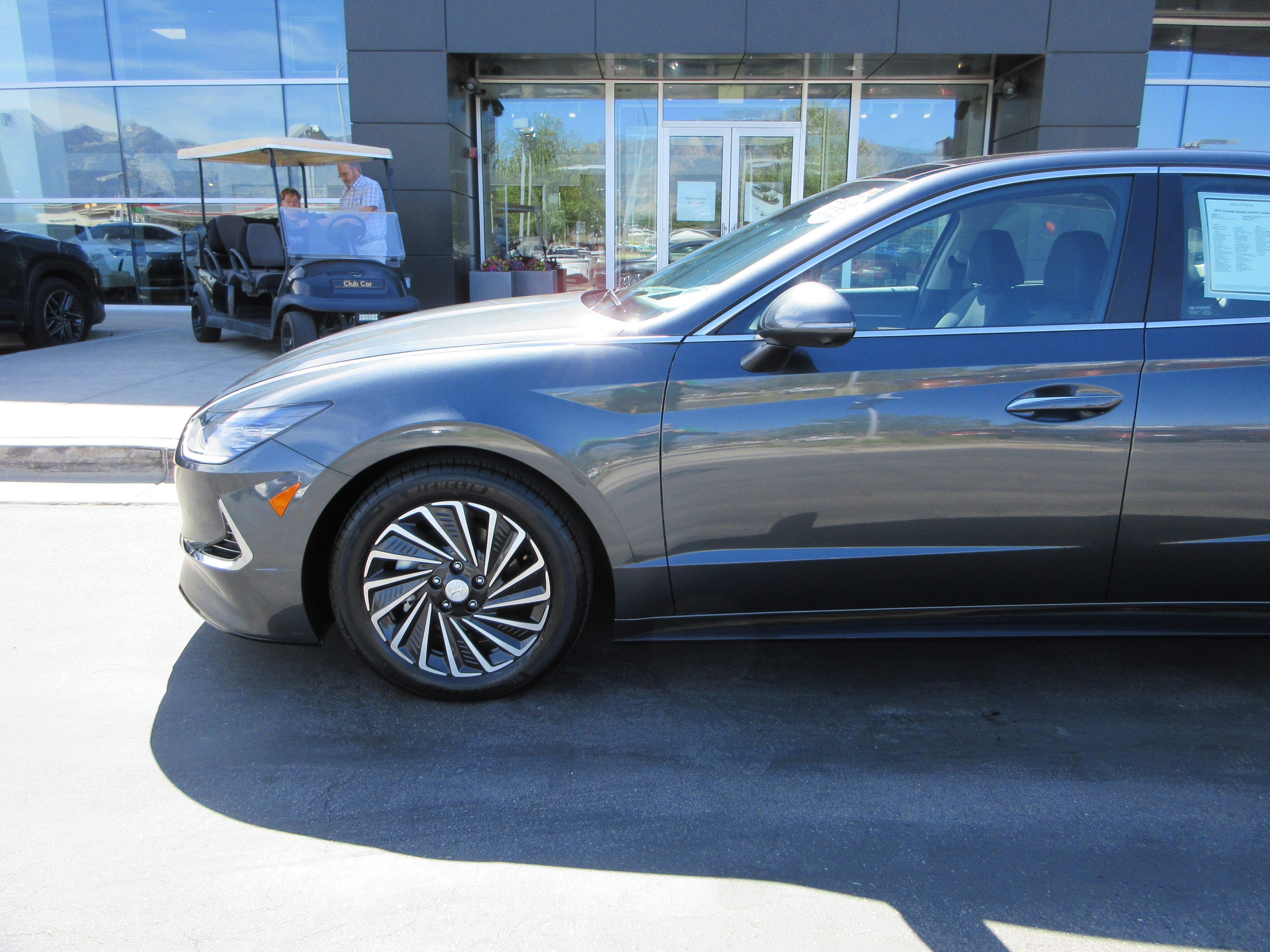 Used 2023 Portofino Gray Hyundai Limited image 2