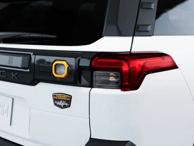 New 2026 CRYSTAL WHITE PEARL Subaru Wilderness image 12