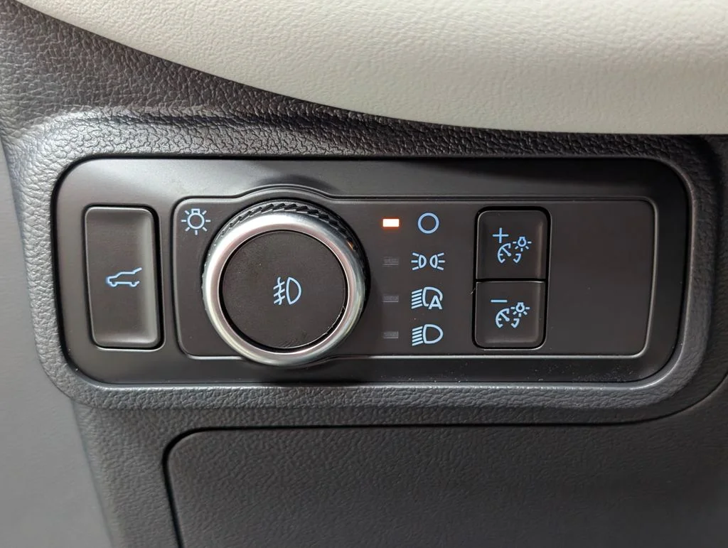 New 2026 Carbonized Gray Metallic Ford Platinum™ image 10